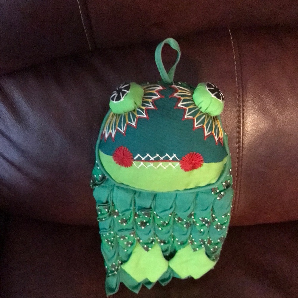 Unique Frog Pot Holder Embroidered Decorative